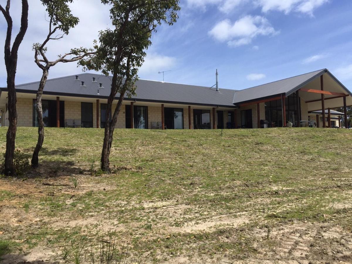 לינה וארוחת בוקר דנסבורו Eagle Bay House מראה חיצוני תמונה