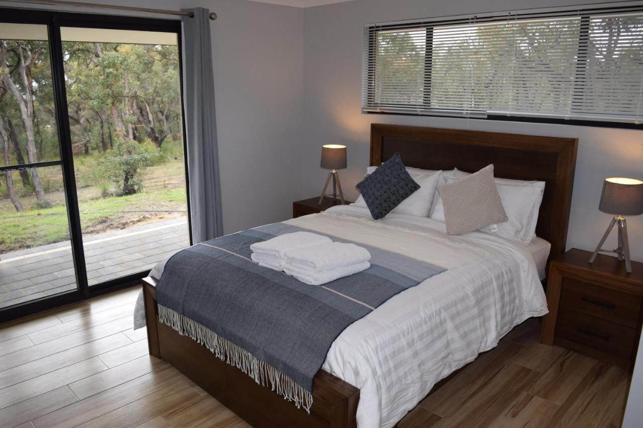 לינה וארוחת בוקר דנסבורו Eagle Bay House מראה חיצוני תמונה