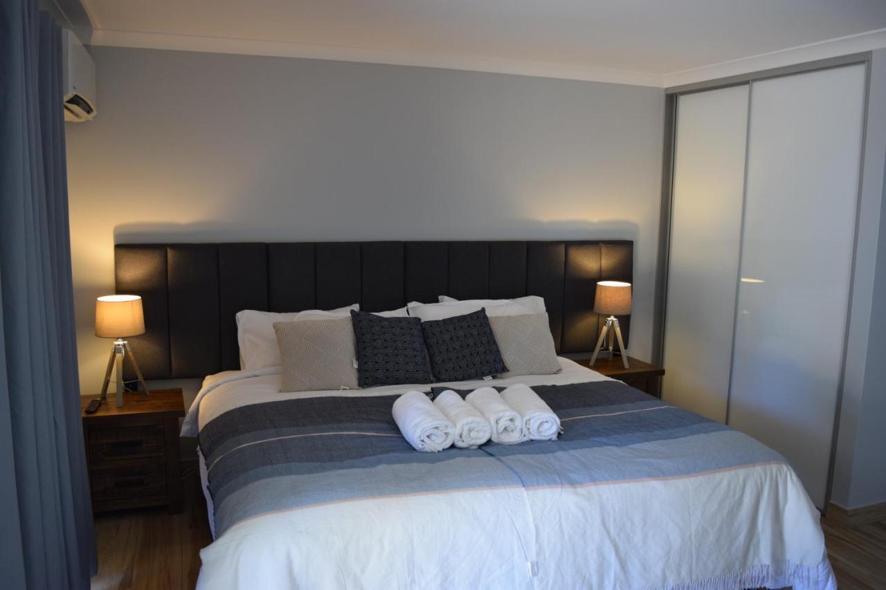 לינה וארוחת בוקר דנסבורו Eagle Bay House מראה חיצוני תמונה