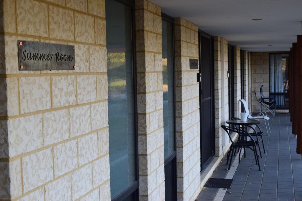 לינה וארוחת בוקר דנסבורו Eagle Bay House מראה חיצוני תמונה